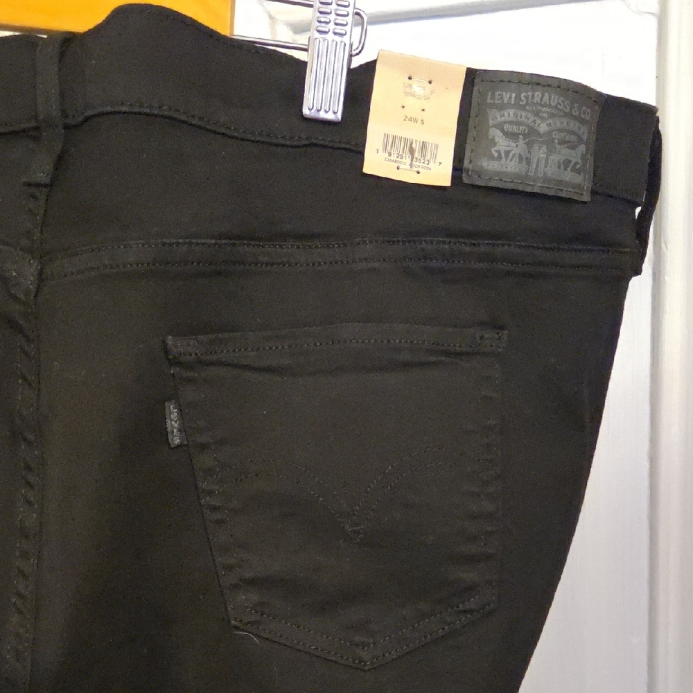 Levi's Black Jeans